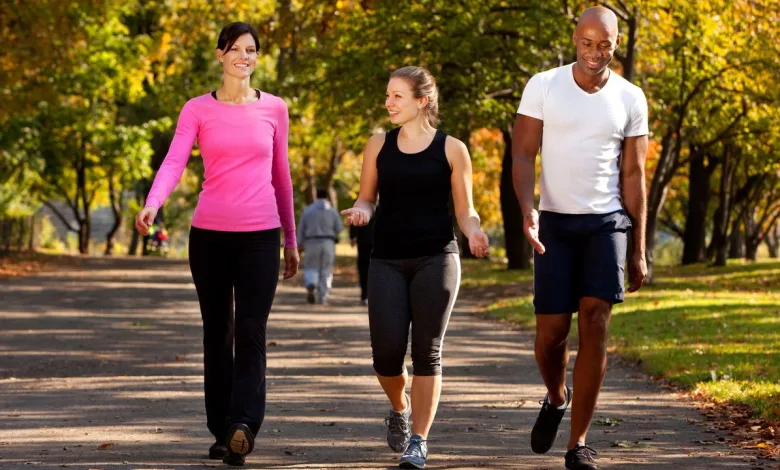 Fitness 50+ (2025-2030): Melhores Exercícios e Tecnologias para Saúde, Força e Longevidade 1 Fitness 50+ (2025-2030): Melhores Exercícios