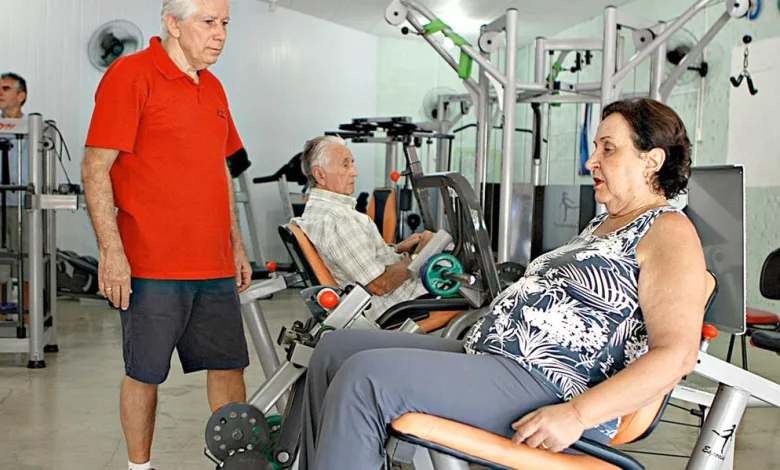 Envelhecimento Ativo 65+: Treino Seguro e Acompanhado para Melhorar Sua Vida