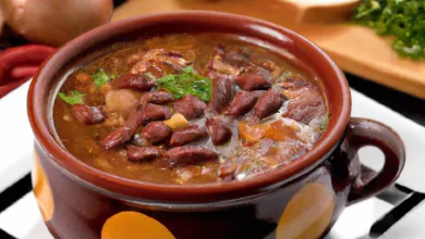 Sopa Vegetariana de Feijão-Preto: Receita Fitness Rica em Fibras e Proteínas Vegetais